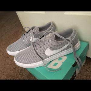 Nike SB Portmore II Ultralight Grey/White 7.5
